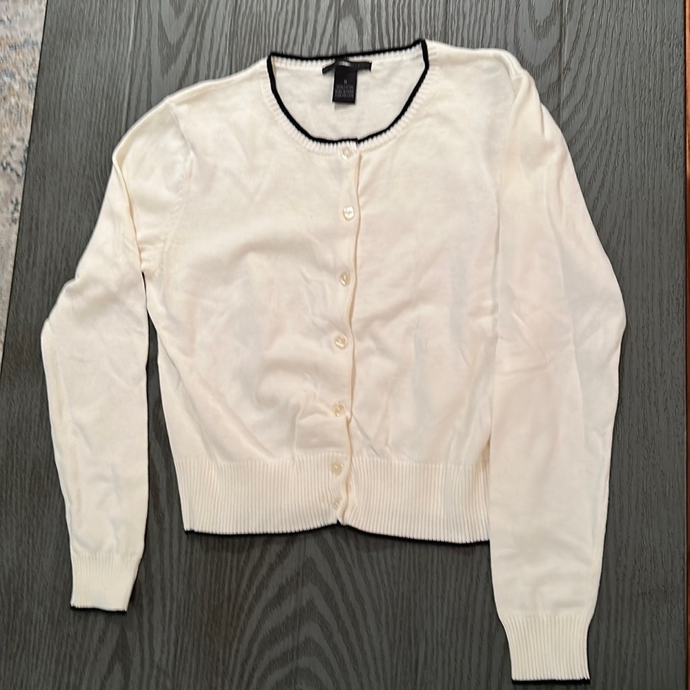 Limited Top